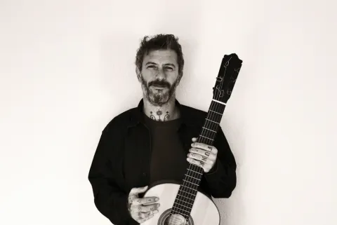 Juan Medina · Fugaz